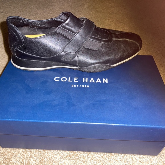 Shoes - Picture 5 of 5